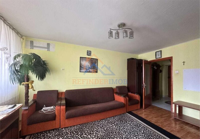 Plaza Romania, vanzare apartament 3 camere.